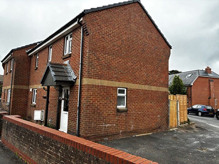 3 Bedroom End Terrace House To Rent In Windham Road, Boscombe, BH1