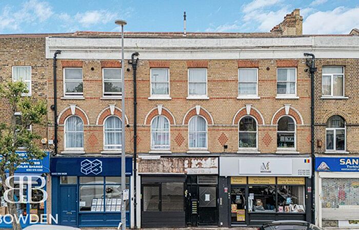 1 Bedroom Flat To Rent In High Road Leytonstone, London, E11