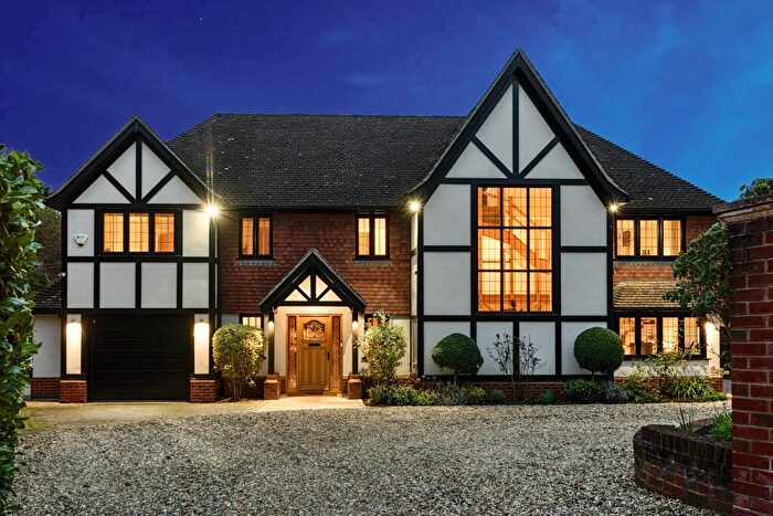 5 Bedroom Detached House For Sale In Woodham, GU21