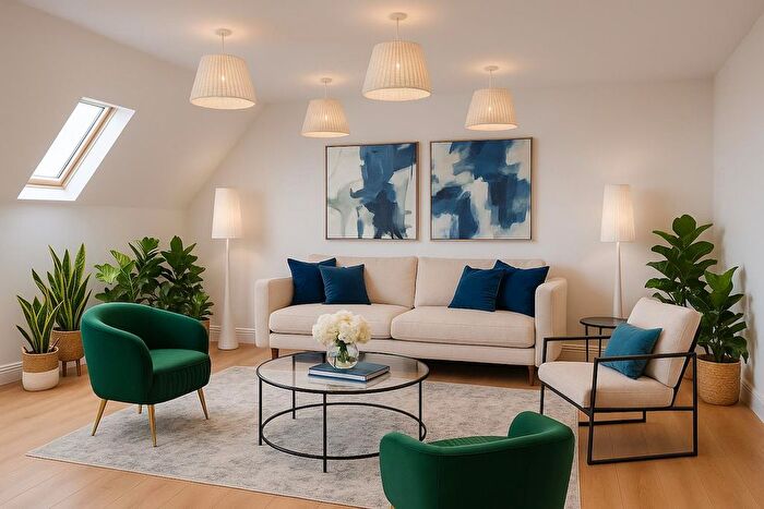 2 Bedroom Flat For Sale In Kelly Avenue, Peckham, London, SE15