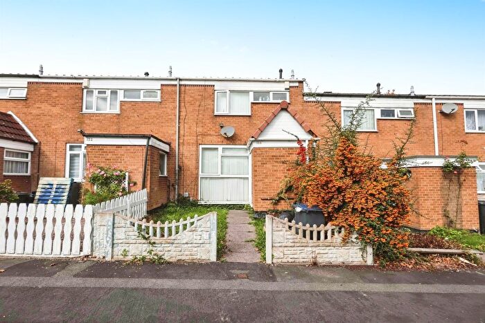 3 Bedroom Terraced House For Sale In Wisley Way, Birmingham, B32