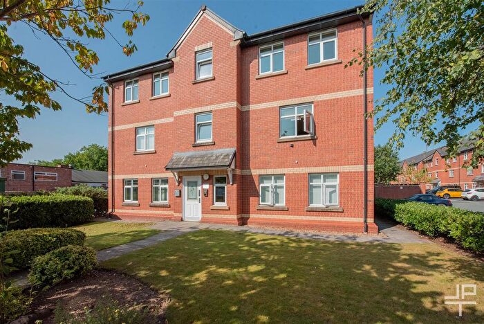 2 Bedroom Flat For Sale In Pendle Court, Leigh, WN7