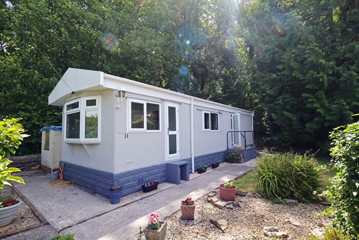 1 Bedroom Mobile/park Home For Sale In Ham Manor Park, Llantwit Major, CF61