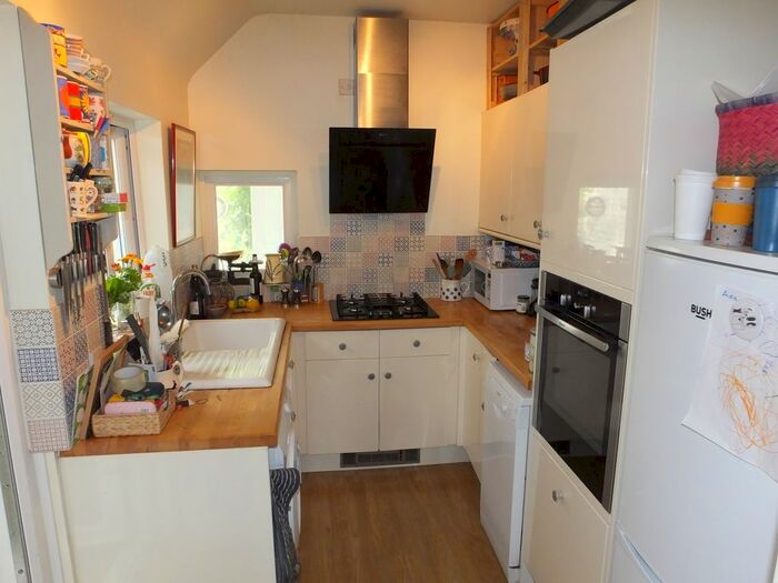 2 Bedroom Terraced House To Rent In Southover High Street, Lewes, BN7