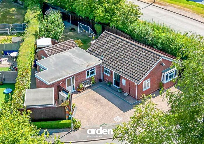 3 Bedroom Detached House For Sale In Cheswick Close, Redditch, B98