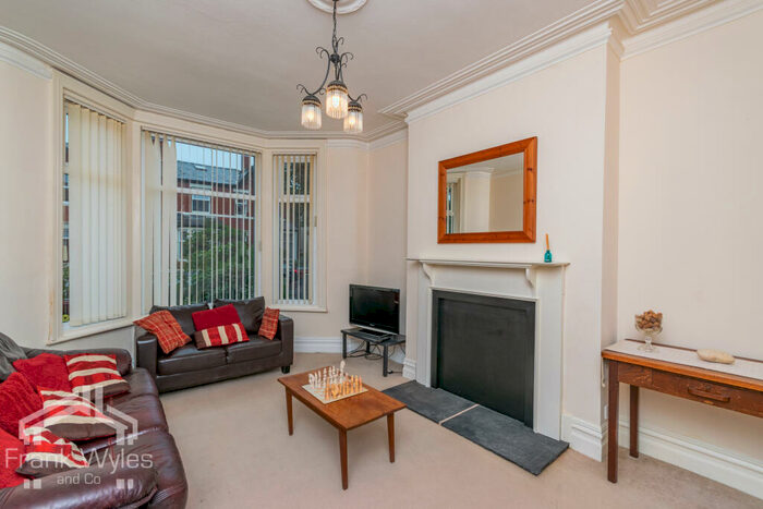 1 Bedroom Flat For Sale In Glen Eldon Road, Lytham St Annes, Lancashire, FY8