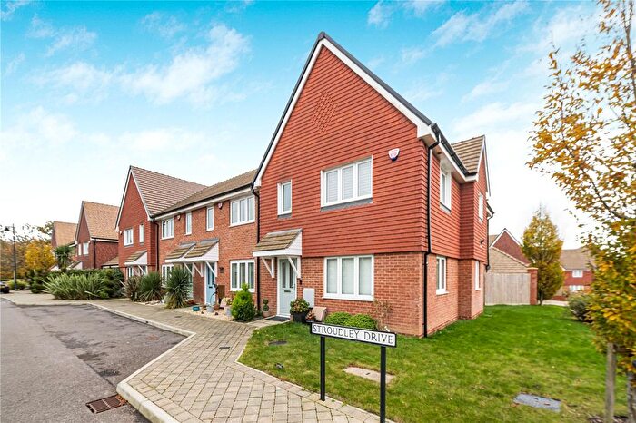 3 Bedroom End Of Terrace House For Sale In Stroudley Drive, Burgess Hill, West Sussex, RH15
