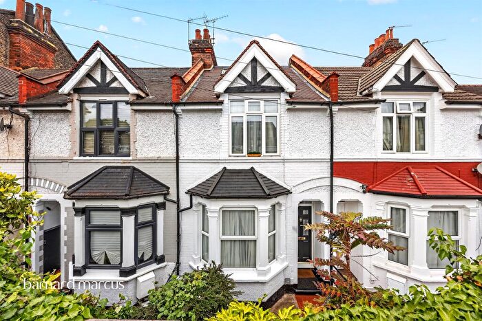 4 Bedroom Terraced House For Sale In Whitehorse Road, Croydon, CR0