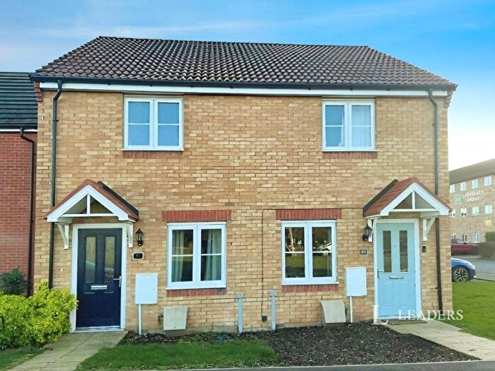 2 Bedroom Semi-Detached House To Rent In Falcon Way, Bourne, Lincolnshire, PE10