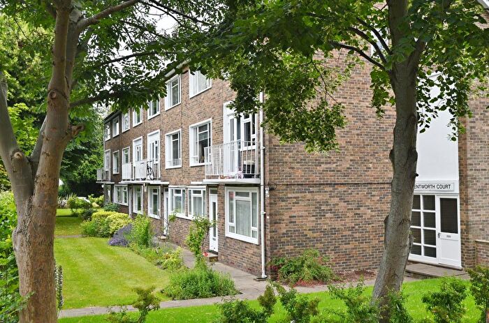 2 Bedroom Maisonette To Rent In Wellesley Road, Twickenham, TW2
