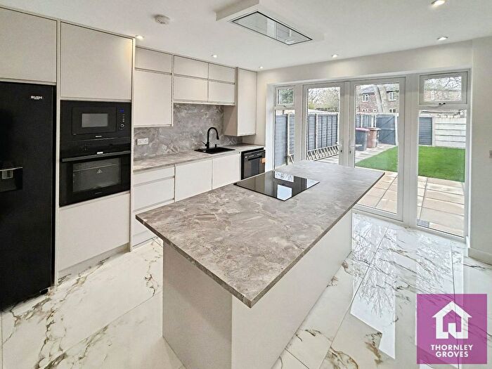 4 Bedroom Terraced House For Sale In Worsley Road, Eccles, M30