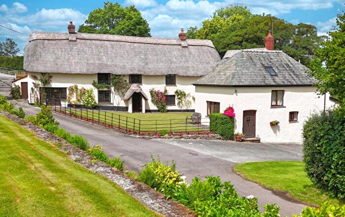 5 Bedroom Detached House For Sale In Milton Damerel, Holsworthy, Devon, EX22