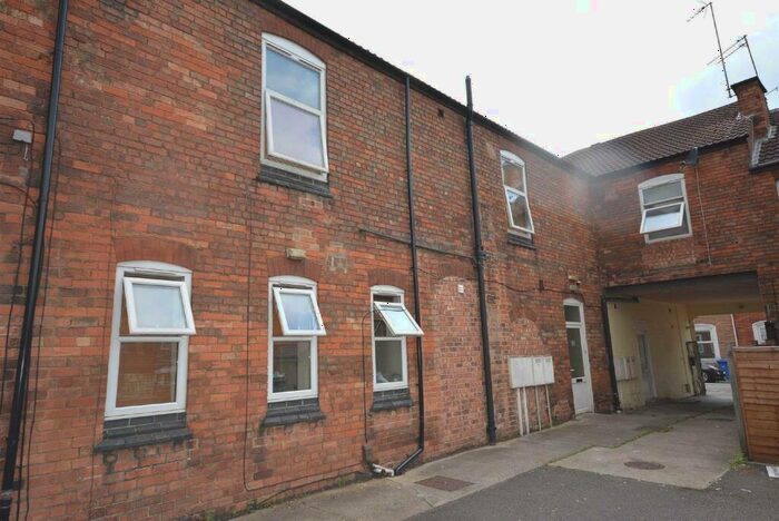 2 Bedroom Flat To Rent In Woods Lane, Derby, DE22