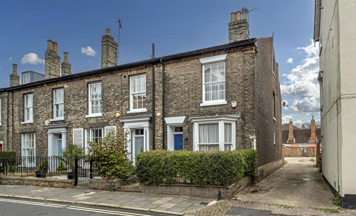3 Bedroom Town House For Sale In Well Street, Bury St. Edmunds, IP33