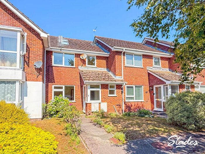4 Bedroom Town House To Rent In Sycamore Close, Christchurch, Dorset, BH23