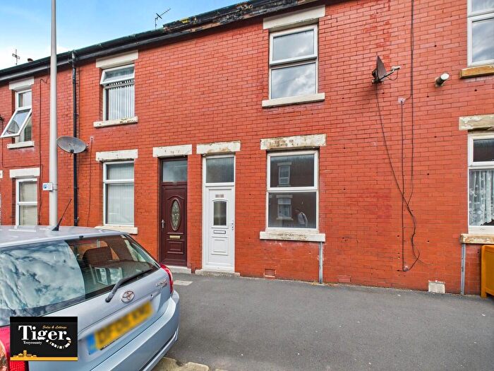2 Bedroom Terraced House For Sale In Broughton Avenue, Blackpool, FY3