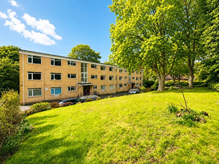 3 Bedroom Apartment For Sale In Monkton Court Branksome Wood Road, Bournemouth, BH4