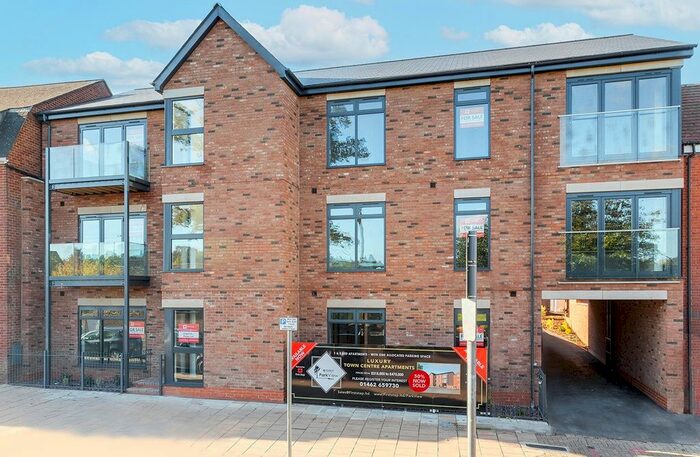 2 Bedroom Flat To Rent In Park View, Bancroft, Hitchin, Herts SG5