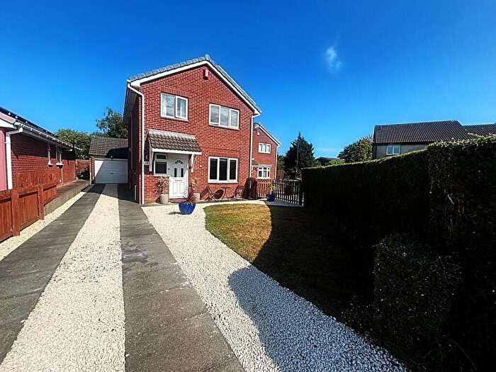 4 Bedroom Detached House For Sale In Agricola Gardens, Hadrian Park, Wallsend, NE28