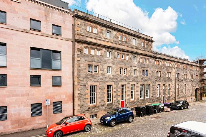2 Bedroom Flat For Sale In Couper Street, Edinburgh, EH6