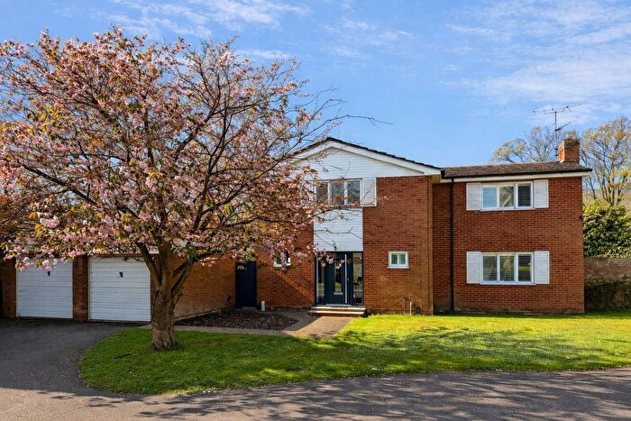 4 Bedroom Detached House For Sale In Grange Gardens, Campton, Shefford, SG17