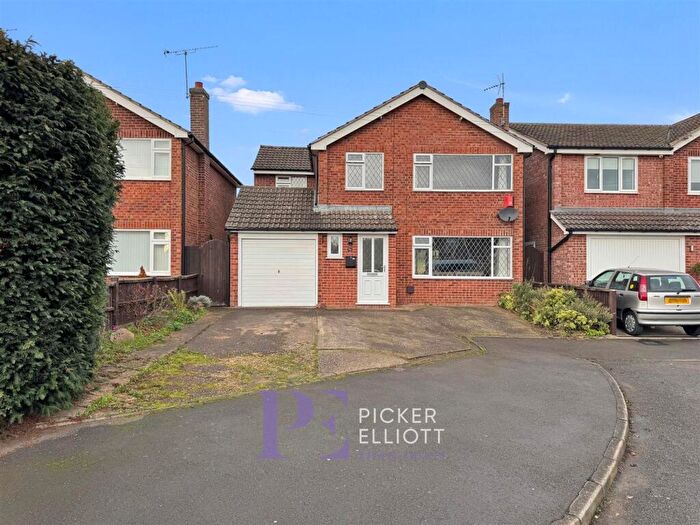 4 Bedroom Detached House For Sale In Spa Drive, Sapcote, LE9