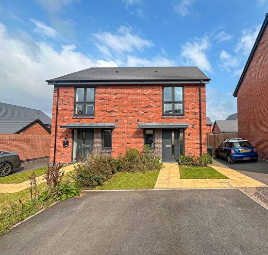 2 Bedroom Semi-Detached House For Sale In Rosewood, Shirley, B90