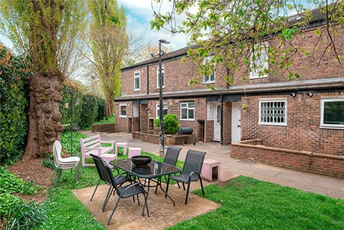 3 Bedroom Terraced House To Rent In Notting Barn Road, London, W10