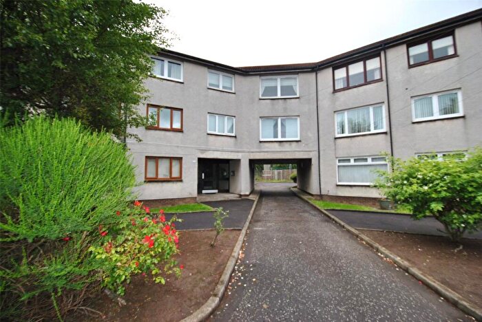 2 Bedroom Flat To Rent In Fochabers Drive, Cardonald, Glasgow, G52