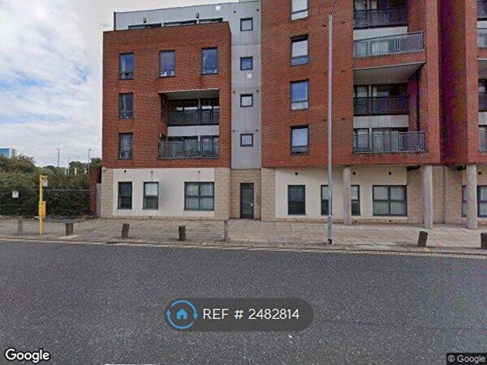 2 Bedroom Flat To Rent In Moss Street, Liverpool, L6