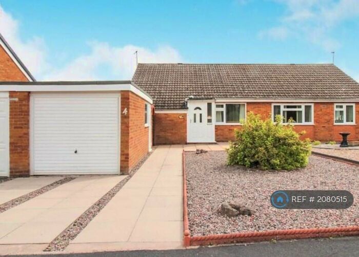 2 Bedroom Bungalow To Rent In Larchwood, Countesthorpe, Leicester, LE8