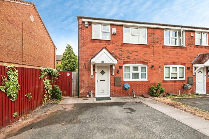 2 Bedroom Semi-Detached House For Sale In Elmore Close, Fordbridge, Birmingham, West Midlands, B37