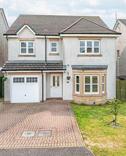 4 Bedroom Detached House For Sale In Mcgregor Court, Crossgates, KY4