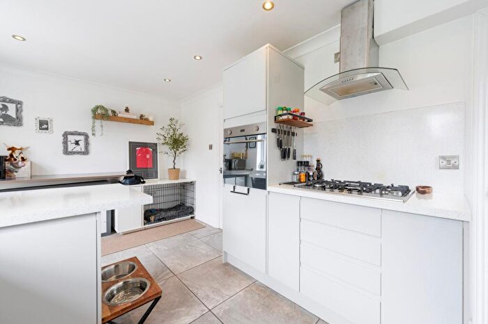 3 Bedroom Detached House For Sale In Foxglove Close, Worlingham, NR34