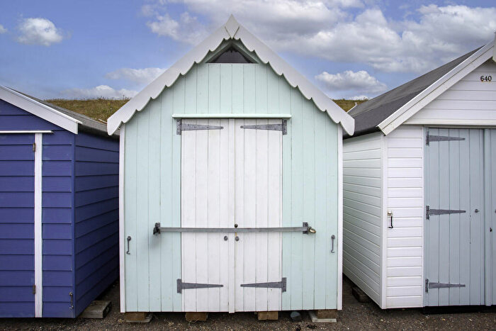 Chalet For Sale In Beach Hut, IP11