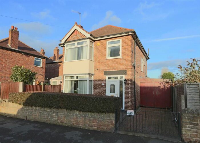 3 Bedroom Detached House To Rent In Brooklyn Road, Bulwell, Nottinghamshire, NG6