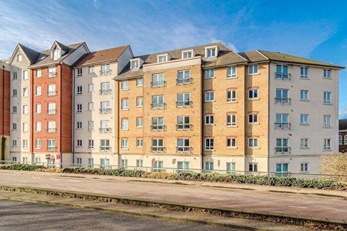 2 Bedroom Flat For Sale In Broad Street, Northampton, NN1