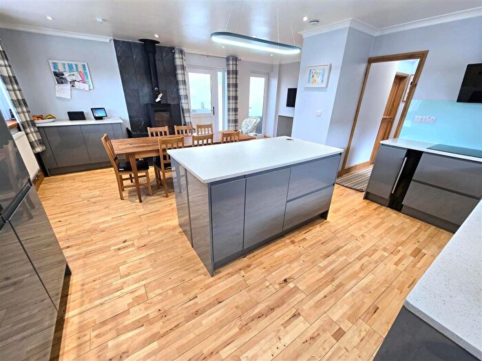 3 Bedroom Detached Bungalow For Sale In Orwell Crescent, Belton, NR31