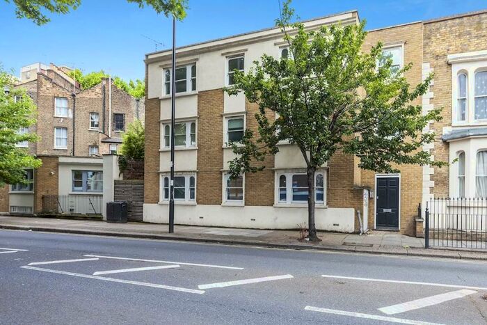 2 Bedroom Apartment To Rent In Old Ford Road, London, E2