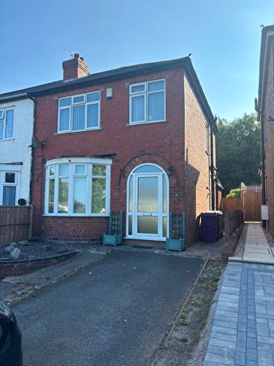 3 Bedroom Semi-Detached House To Rent In Rookery Road, Wolverhampton, WV4