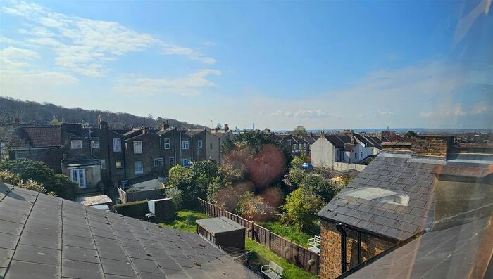 Studio To Rent In Burlington Road, Thornton Heath, CR7