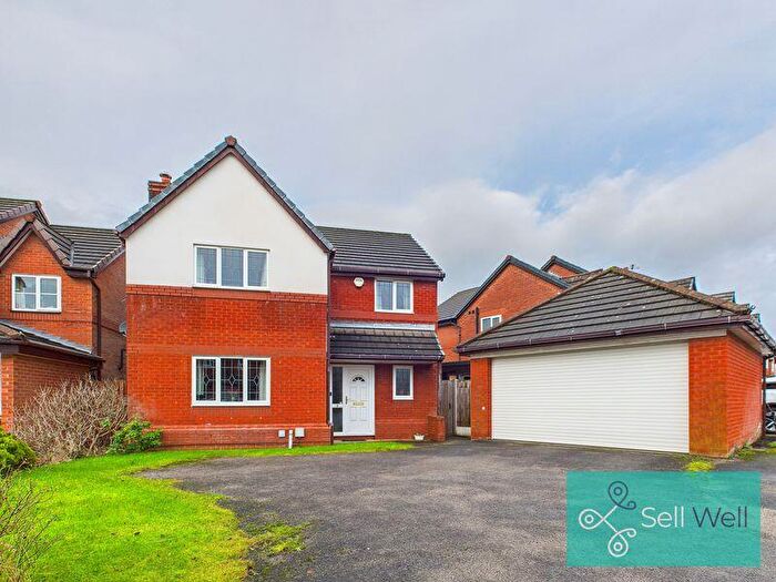 4 Bedroom Detached House For Sale In Goodshaw Road, Worsley, Manchester, M28