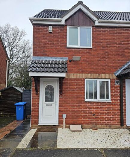 2 Bedroom End Of Terrace House To Rent In Pendleside Way, Littlover, Derby, DE23