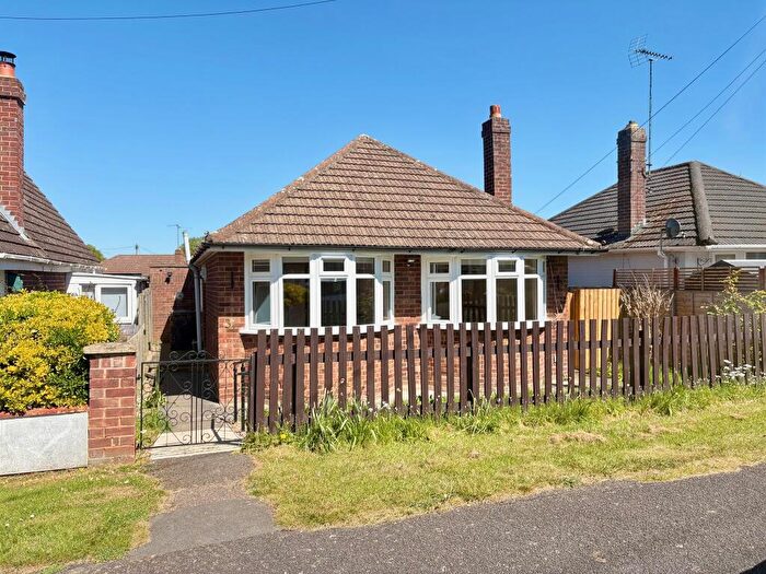 3 Bedroom Detached House For Sale In Woodland Avenue, Overstone, Northampton, NN6
