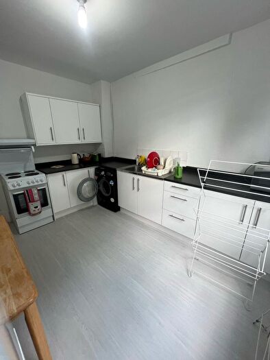 2 Bedroom Property To Rent In Pembroke Road, London, N10