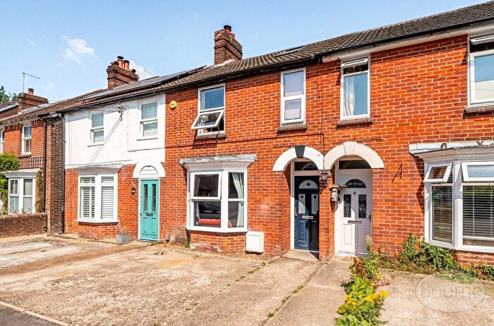 3 Bedroom Terraced House For Sale In Rushes Road, Petersfield, Hampshire, GU32