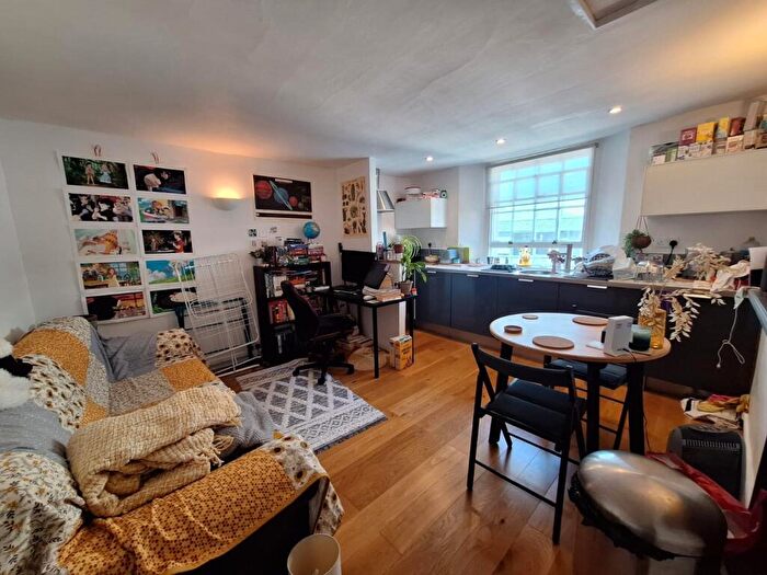 1 Bedroom Flat To Rent In Berkeley House, Charlotte Street, Bristol, BS1