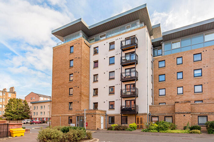 1 Bedroom Flat For Sale In Slateford Gait, EH11