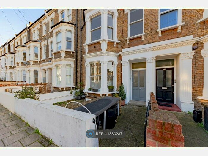2 Bedroom Flat To Rent In Portnall Road, London, W9