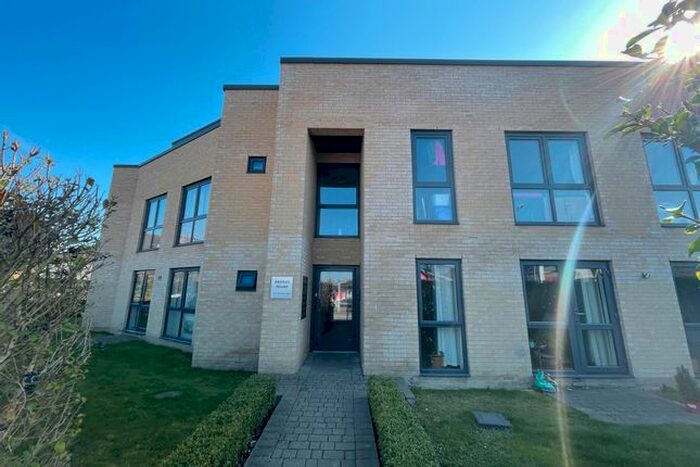 1 Bedroom Flat To Rent In Akeman House, Histon Road, Cambridge CB4